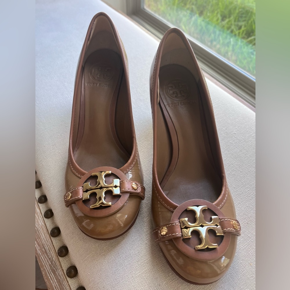 Tory Burch Patent Leather Pumps